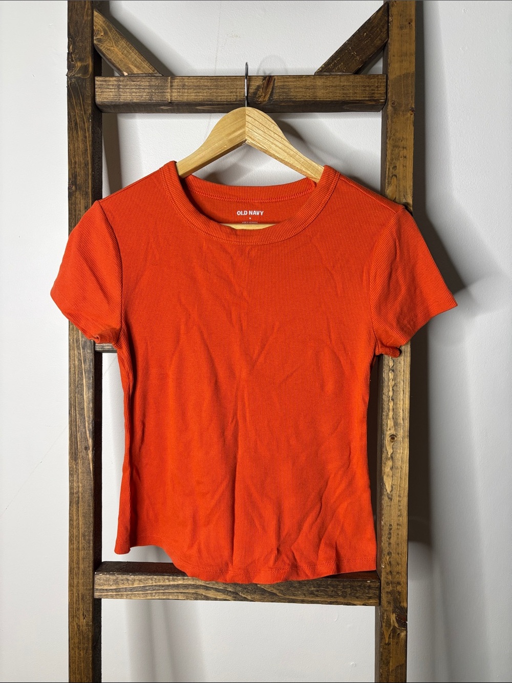 Old Navy Orange Short Sleeve Crewneck Tee Size M
